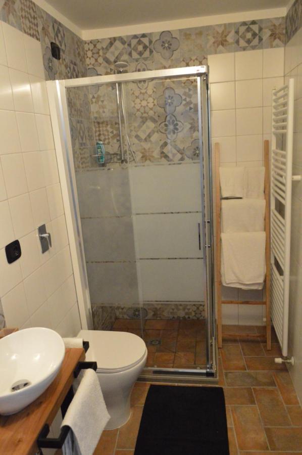 B&B La Casa sul Fiume San Martino dall'Argine Esterno foto