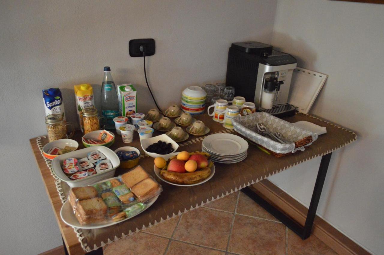 B&B La Casa sul Fiume San Martino dall'Argine Esterno foto