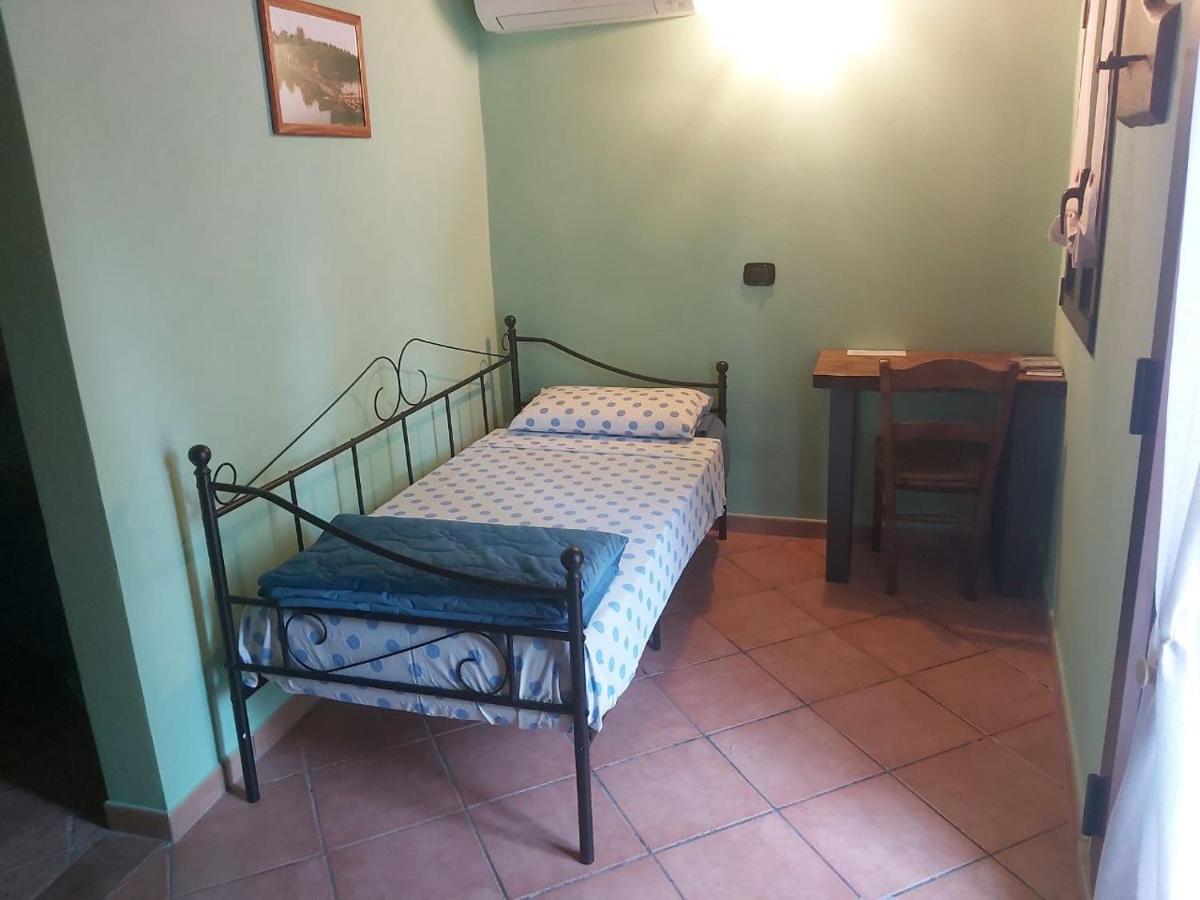 B&B La Casa sul Fiume San Martino dall'Argine Esterno foto